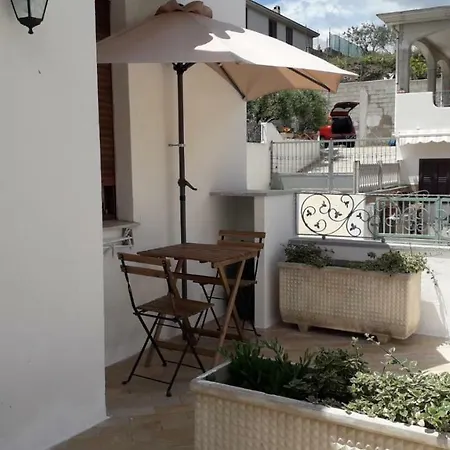 Su Survaju Apartment Irgoli
